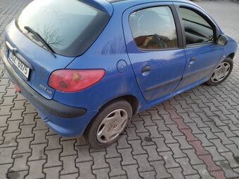 Peugeot 206 1,4 HDI - 8