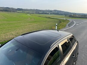 Audi A4 B8 S-Line 2.0 TDI 105 KW 2010 - 8