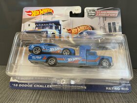 Hot WHEELS Premium Team Car Transport - 8