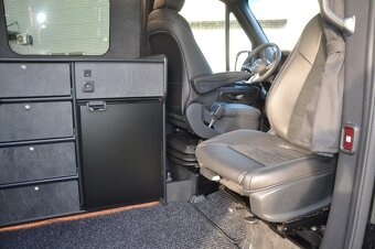 Mercedes - Benz Sprinter 319 CDi Camper Family - 8