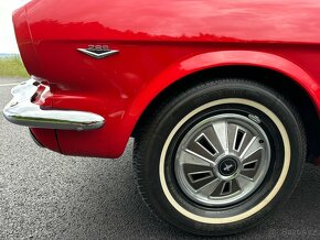 1964 1/2 Ford Mustang Cabriolet - 8