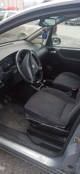 Opel Zafira A 2.0 Dti - 8