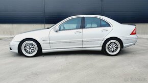 Mercedes-Benz C55 AMG - 8