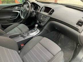 Opel Insignia 2.0 CDTi - 5 dveří - 8