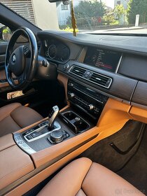 BMW 740d xDrive - 230kW -              M Sportovní paket - 8