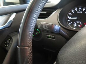 Škoda Octavia 3 2.0TDI,klima,výhřev,tempomat - 8