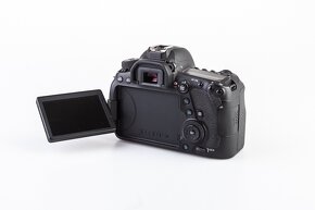 Canon EOS 6D mark II - 8