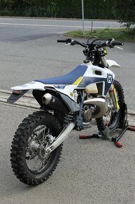 Husqvarna TE 250 2T 2021 s RZ - 8