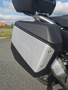 Honda X-ADV 750, 9/2022, 13500 km, odpočet DPH - 8