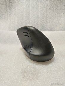 HP 925 Ergonomic Vertical Mouse, Bluetooth a USB - 8