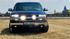 Chevrolet Tahoe - 8