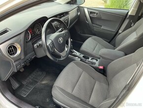 Toyota Auris 1.6 VVTI 97KW, Servisní kniha - 8