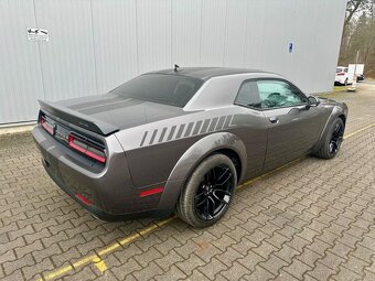 Dodge Challenger 6.4 original widebody SRT (č.1051) - 8