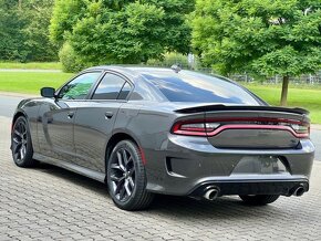 Dodge Charger 5.7 R/T - možný odpočet DPH (č. 980) - 8