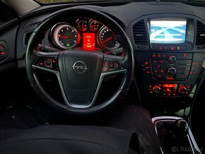 Opel Insignia - 8