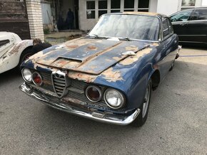 Alfa Romeo 2600 Sprint - 8