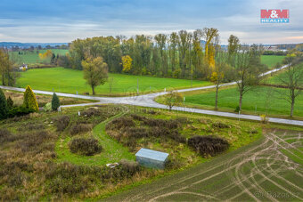 Prodej pozemku k bydlení, 1219 m², Podůlší - 8