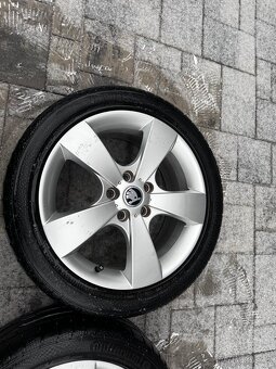 Originál alu kola Škoda Letní pneu 225/45R17 - 8