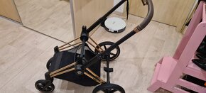 Prodám Krásný Kočárek CYBEX Priam Gold - 8