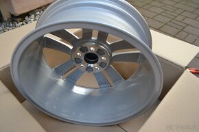 NOVÉ orig. alu Škoda 7x17 5x100 Rapid, Fabia,O1,RS - 8