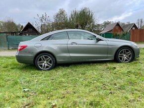 Mercedes E-class Coupe 150Kw - perfektní stav - 8