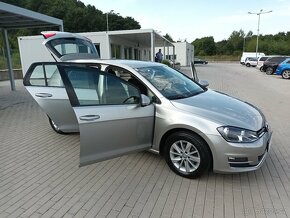 Volkswagen Golf 1,2 TSI,63KW,SERVISKA,KLIMA - 8