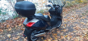 Aprilia Atlantic 125 - 8