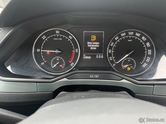 Škoda Superb 3 Combi Style 2.0 TDi 110kW DSG F1 Xenon - 8