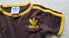 Adidas šusťáková bunda a tričko - 8