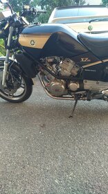 Yamaha xz 550 - 8