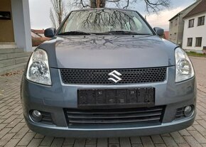 Suzuki Swift 1,3 GLX 4x4 benzín manuál 67 kw - 8