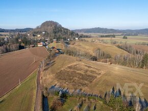 Prodej stavebního pozemku v obci Žampach - 8