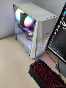 Herní PC Intel core i7/32GB RAM/AMD RX 570 OC 8GB GDDR5/SSD - 8