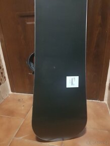 Prodám úplně nový snowboard CRAZY CREEK ULTIMATE 153cm. - 8