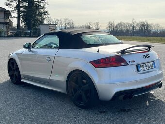 AUDI TT 2,0TFSi 147kw Cabrio S-Line 2008 - 8