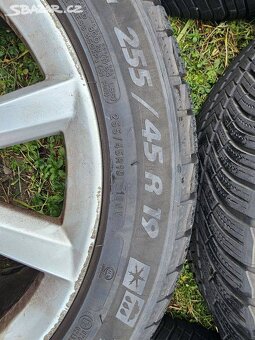 ALU kola 5x112 / Audi 255/45 R19, Zimní Michelin. - 8