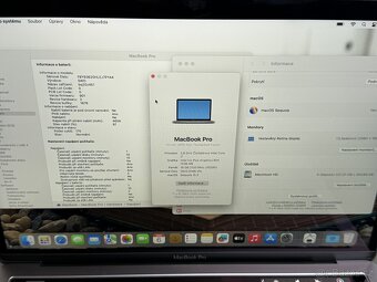 Macbook Pro 13" 2019 256GB / i7 / 16GB - 8