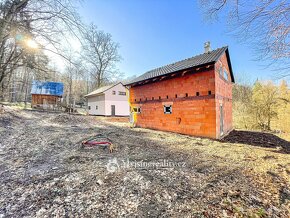 Prodej hrubé stavby chaty s pozemkem 443 m2, Vranovská přehr - 8