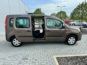 Renault Kangoo 1.5 dCi Grand 7 míst, navi, klima, 2xšoupačky - 8