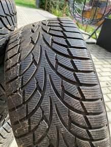 Zimní pneu 245/45 R19 :Nankang Winter Activa SV-3 - 8