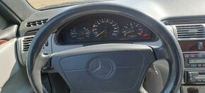 Mercedes E250  2.5d83kw r v.1997 - 8