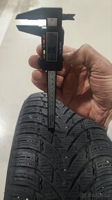 Zimní 2 ks 235/55/19 Nokian WR SUV 4, 7.0mm - 8