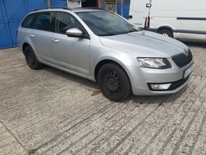 Skoda Octavi Combi 1.6Tdi Ambition 4x4 - 8