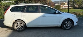 Ford Focus, 1,6 Benzin 74 kW r.v. 2010 - 8