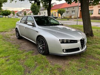 Alfa Romeo 159 - 8