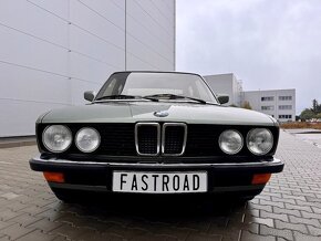 BMW E28 528i 2.5 turbo - 8