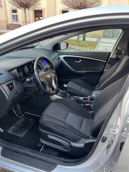 Hyundai i30,1.4 klima - 8