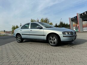 Volvo S60 2.5T AWD - 8