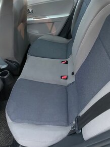 VW UP 1,0MPI 55KW rv.2014 - 8