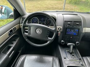 VW Touareg 3,0Tdi 4x4 AUT. 176kW r.v.2007 tažné, serviska - 8